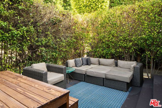 608 Westminster Avenue, Venice, CA 90291