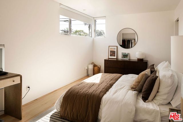 608 Westminster Avenue, Venice, CA 90291