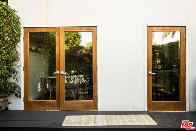 608 Westminster Avenue, Venice, CA 90291