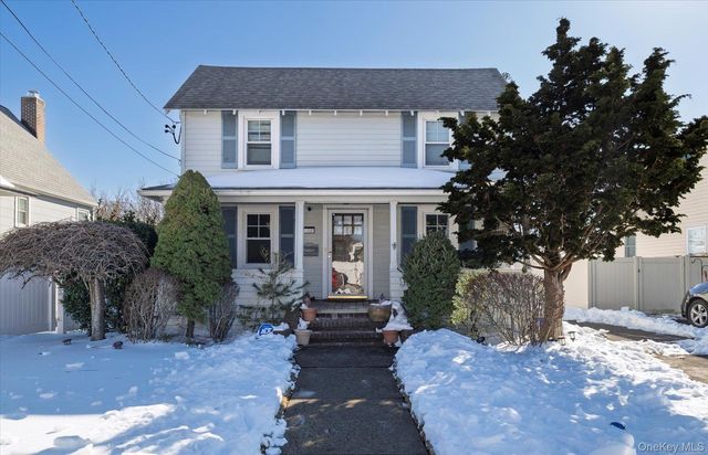 982 Adams Street, Baldwin, NY 11510