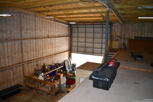 13688 S I-35, Dilley, TX 78017