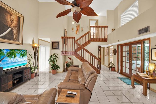 10528 SW 118th Pl, Miami, FL 33186