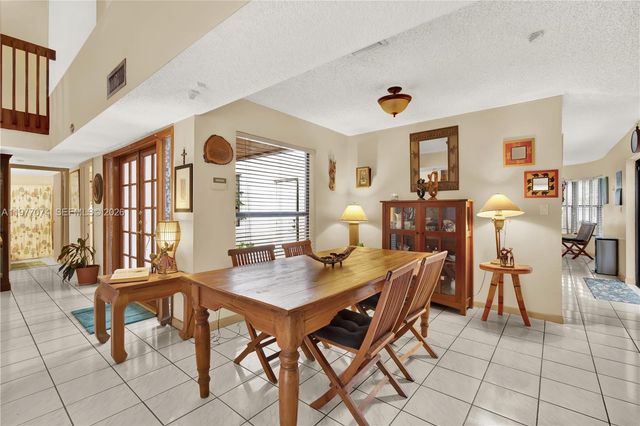 10528 SW 118th Pl, Miami, FL 33186