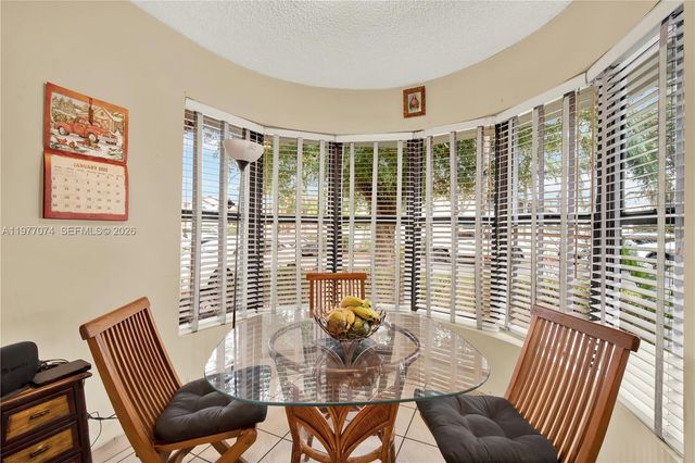 10528 SW 118th Pl, Miami, FL 33186