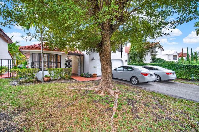 10528 SW 118th Pl, Miami, FL 33186