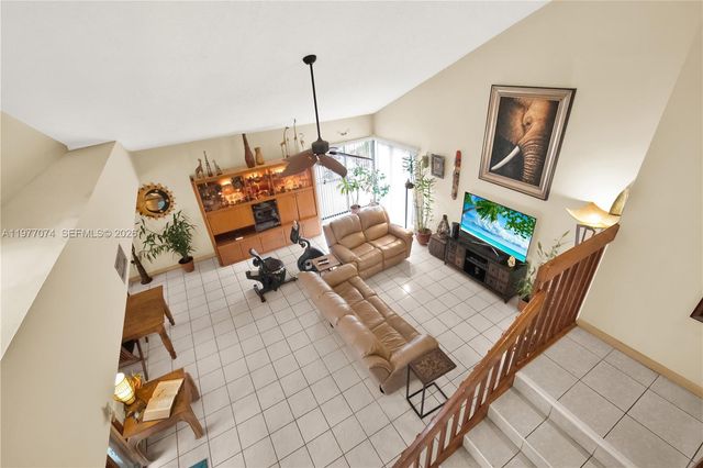 10528 SW 118th Pl, Miami, FL 33186