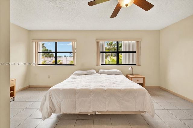 10528 SW 118th Pl, Miami, FL 33186