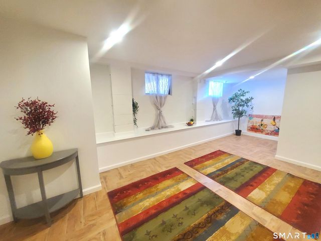 42 County Street, Norwalk, CT 06851