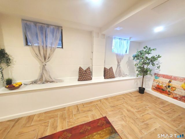 42 County Street, Norwalk, CT 06851