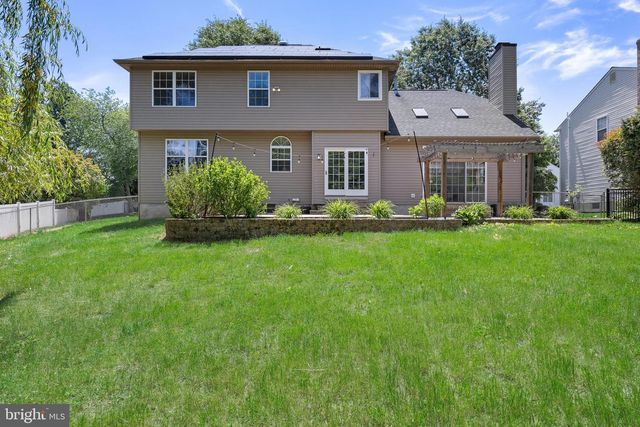 4 BLACK PINE LN, Lumberton, NJ 08048