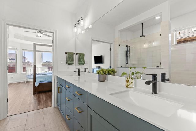 317 Canyoncrest WAY, Liberty Hill, TX 78642