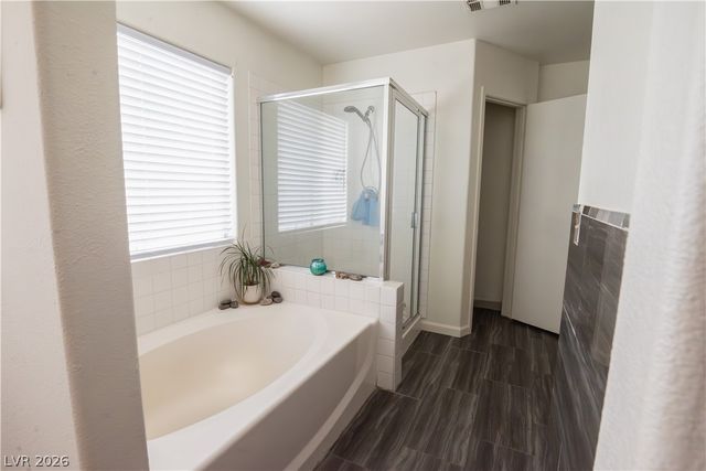 2027 Tallow Tree Avenue, North Las Vegas, NV 89032