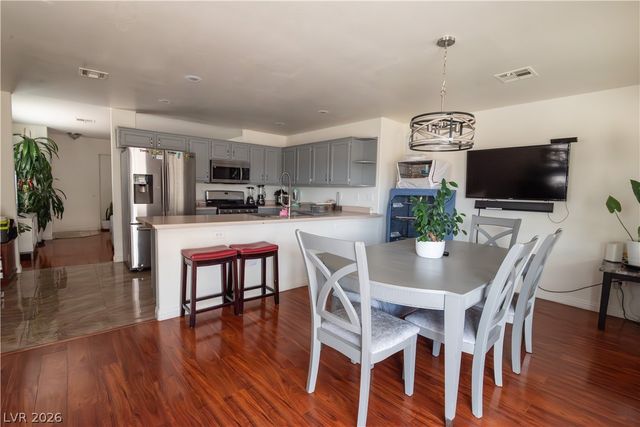 2027 Tallow Tree Avenue, North Las Vegas, NV 89032