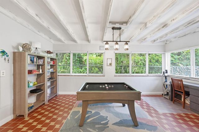 7 Belair Drive, Boynton Beach, FL 33435