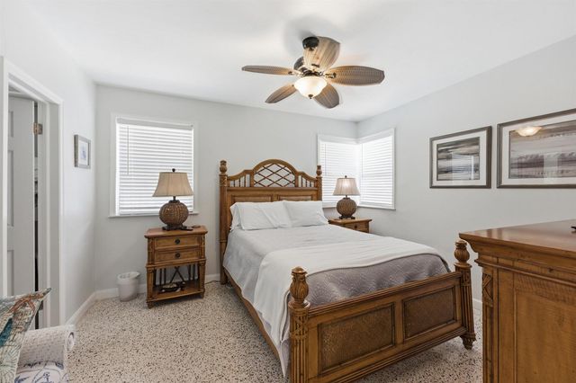 7 Belair Drive, Boynton Beach, FL 33435