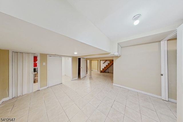 80 Newark Ave, Paterson City, NJ 07503