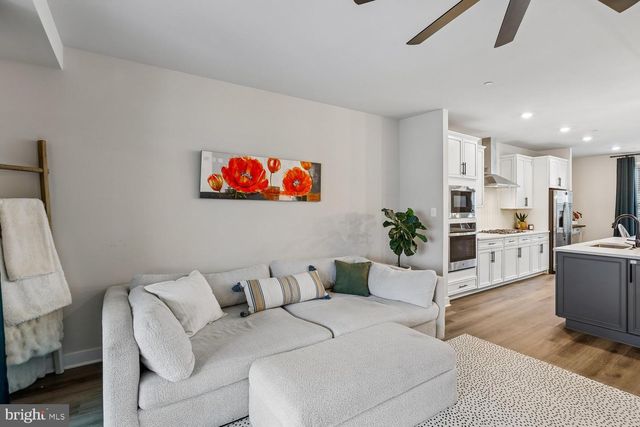 6024 STONEROLLER ST, New Market, MD 21774