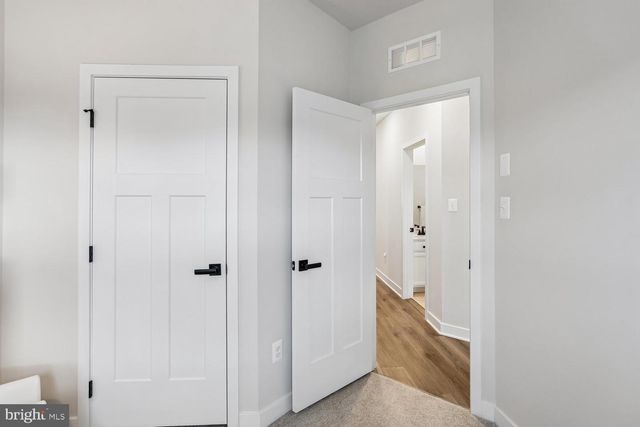 6024 STONEROLLER ST, New Market, MD 21774