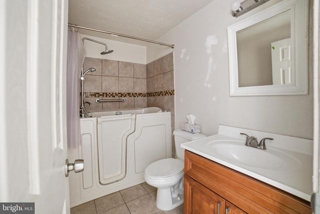 7200 SYBARIS DR, Upper Marlboro, MD 20772