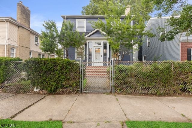 17 Grumman Ave, Newark City, NJ 07112