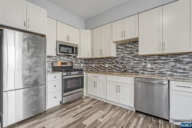 424 Whiton Street 502, Jersey City, NJ 07304