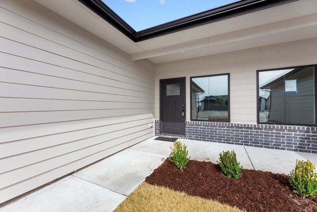 11454 W 35th Cir, Wichita, KS 67215