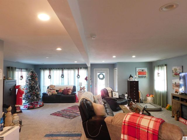 173 Starks Cemetery Road, Benton, KY 42025