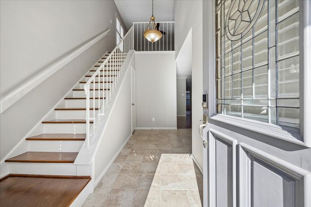 727 Bunker Hill Road 12, Houston, TX 77024