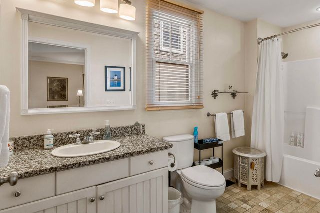 9 A Holway Avenue, Provincetown, MA 02657