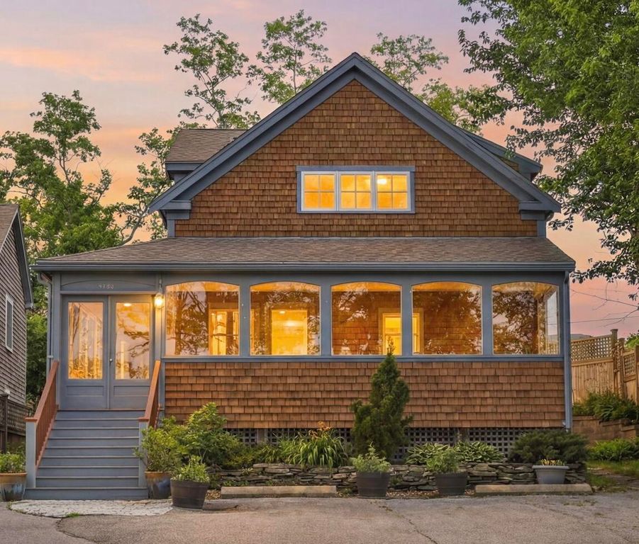 9 A Holway Avenue, Provincetown, MA 02657