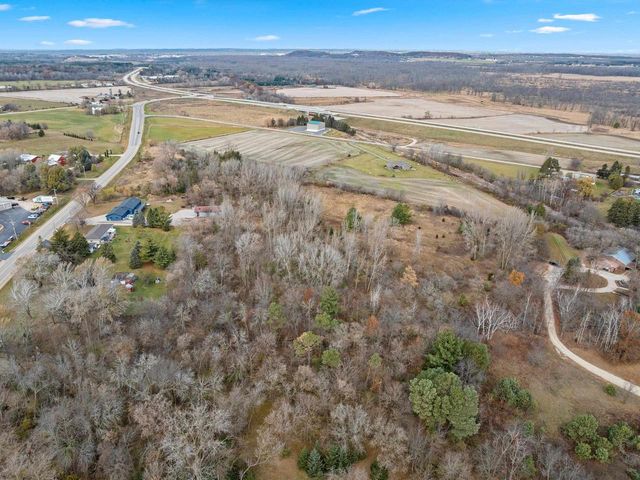 W9566 COUNTY RD JJ, Hortonville, WI 54944