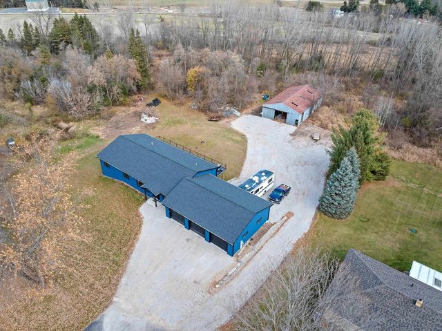 W9566 COUNTY RD JJ, Hortonville, WI 54944