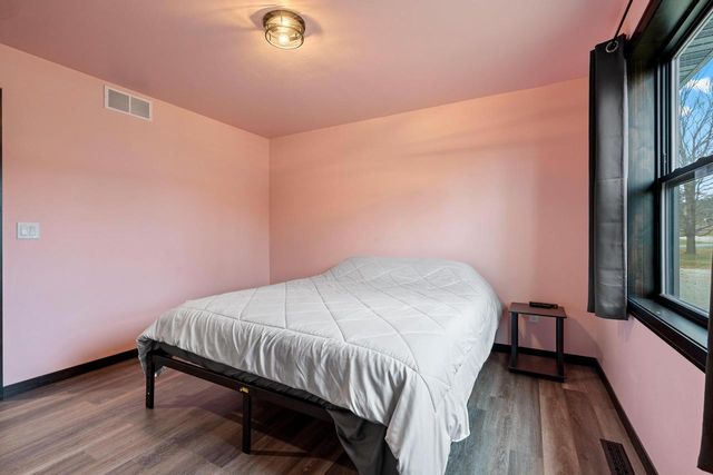 W9566 COUNTY RD JJ, Hortonville, WI 54944