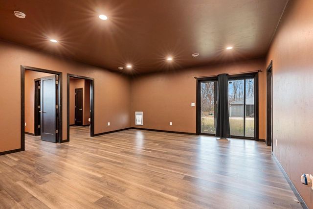 W9566 COUNTY RD JJ, Hortonville, WI 54944