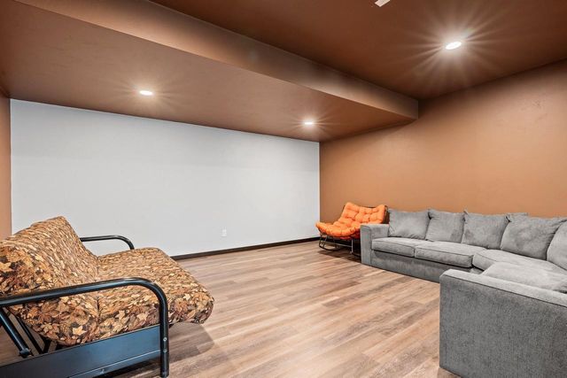 W9566 COUNTY RD JJ, Hortonville, WI 54944