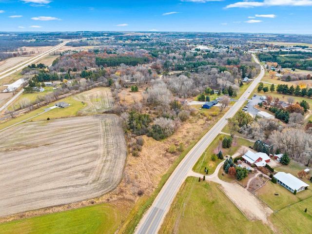 W9566 COUNTY RD JJ, Hortonville, WI 54944