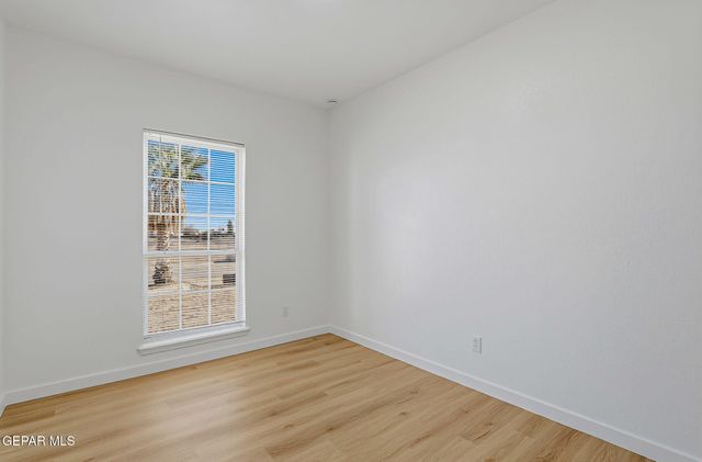 1613 Opossum Circle, Horizon City, TX 79928