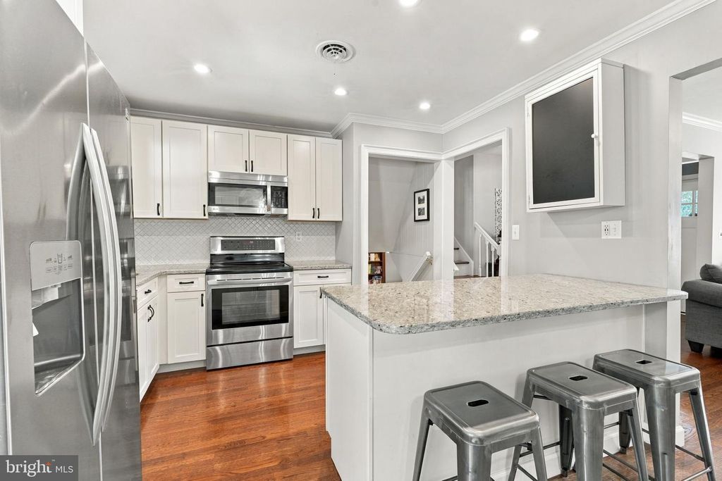 18 OAKDALE BLVD, YARDLEY, PA 19067 — photo 5