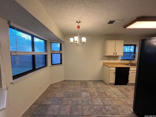 7147 COMANCHE RDG, Converse, TX 78109