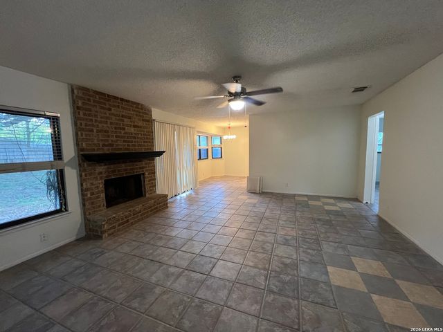 7147 COMANCHE RDG, Converse, TX 78109