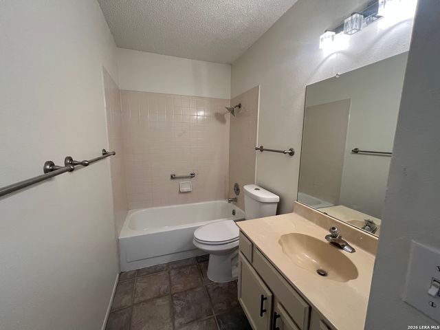 7147 COMANCHE RDG, Converse, TX 78109