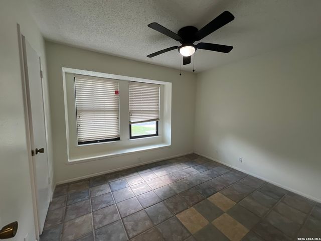 7147 COMANCHE RDG, Converse, TX 78109