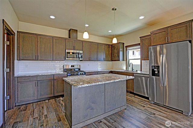 7012 277th Street NW, Stanwood, WA 98292