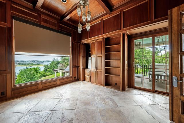203 Bella Riva DR, Austin, TX 78734