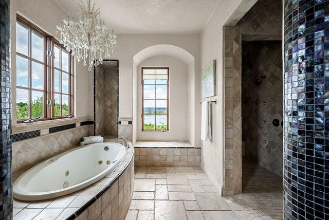 203 Bella Riva DR, Austin, TX 78734