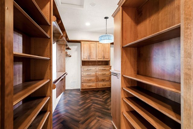 203 Bella Riva DR, Austin, TX 78734