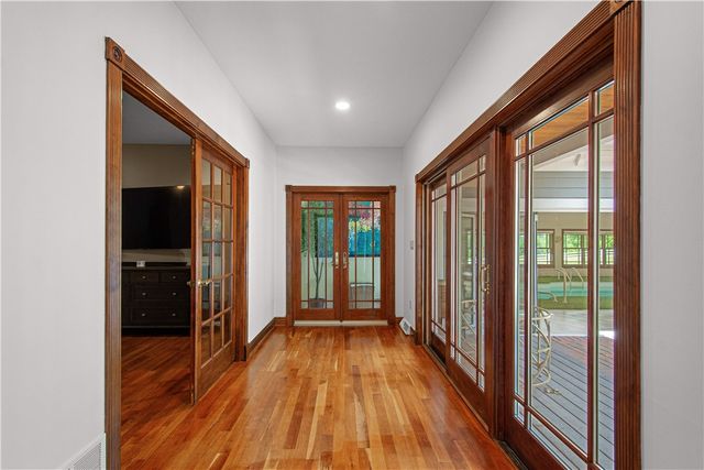 661 Waterdam Rd, North Strabane, PA 15317