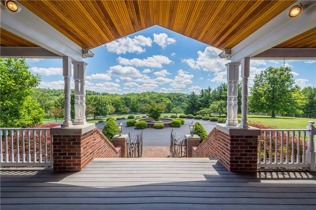 661 Waterdam Rd, North Strabane, PA 15317