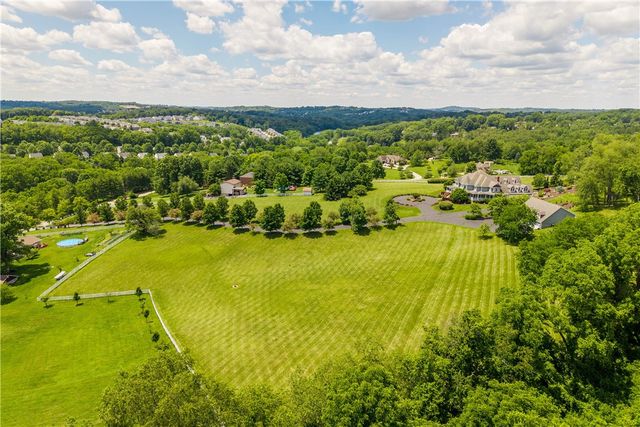 661 Waterdam Rd, North Strabane, PA 15317