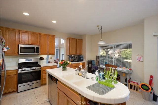 42328 71st West, Lancaster, CA 93536